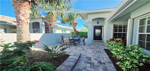 321 RECLINATA Circle Venice Florida, 34292 | Inviting villa residence
