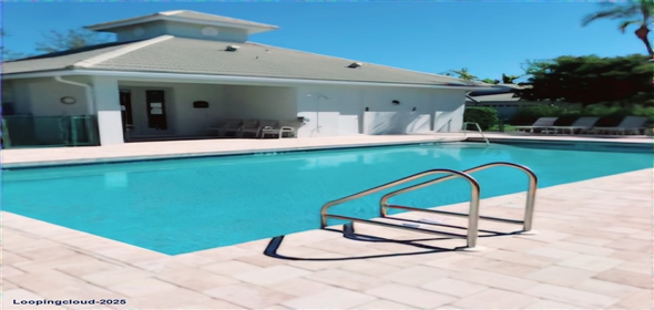 321 RECLINATA Circle Venice Florida, 34292 | Inviting villa residence