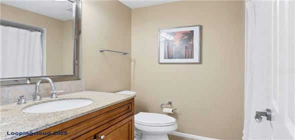 3749 AMESBURY Lane #5608 Sarasota Florida, 34232 | Beautifully Maintained Villa