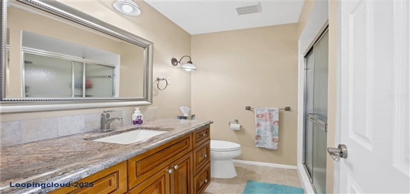 3749 AMESBURY Lane #5608 Sarasota Florida, 34232 | Beautifully Maintained Villa