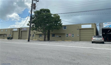  Functional Small-Bay Warehouse Space in West Hialeah Industrial Park II