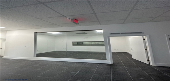 7675 NW 80th Terrace Medley Florida, 33166 | Beautiful Warehouse Office