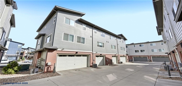 7812 W 43rd Place Denver Colorado, 80033 | Beautiful Thrive Town Home