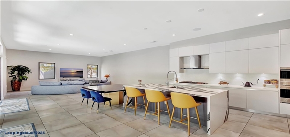 8169 NW 48th Ter DORAL Doral Florida, 33166 | Outstanding and Luxurious Home