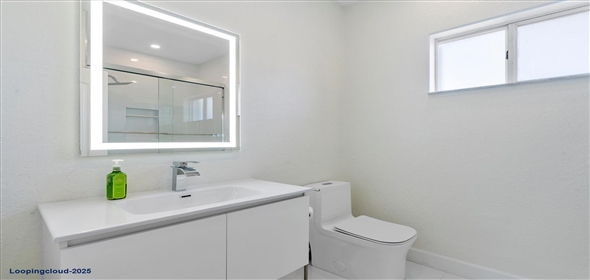 16671 NW 89th Pl HIALEAH Hialeah Florida, 33018 | Stylish and Elegant Home