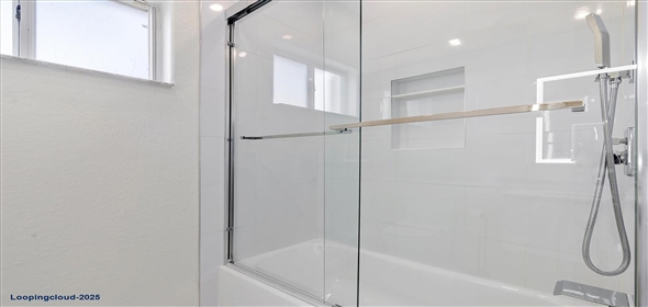 16671 NW 89th Pl HIALEAH Hialeah Florida, 33018 | Stylish and Elegant Home