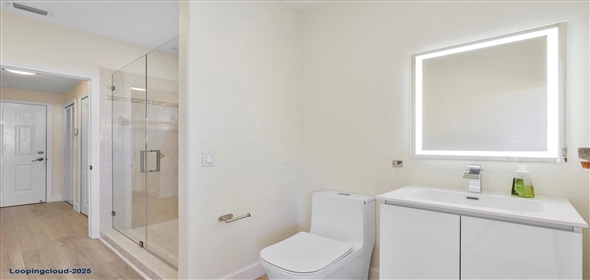 16671 NW 89th Pl HIALEAH Hialeah Florida, 33018 | Stylish and Elegant Home