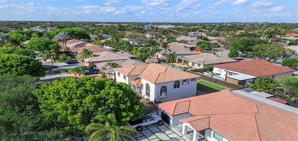 16671 NW 89th Pl HIALEAH Hialeah Florida, 33018 | Stylish and Elegant Home