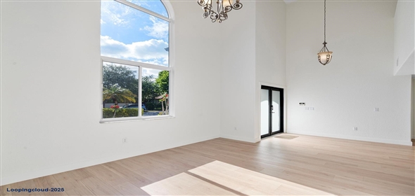 16671 NW 89th Pl HIALEAH Hialeah Florida, 33018 | Stylish and Elegant Home
