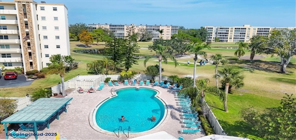 3880 IRONWOOD Lane #408E Bradenton Florida, 34209 | Beautifully Updated End-Unit Condo