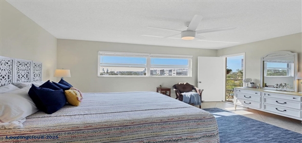 3880 IRONWOOD Lane #408E Bradenton Florida, 34209 | Beautifully Updated End-Unit Condo