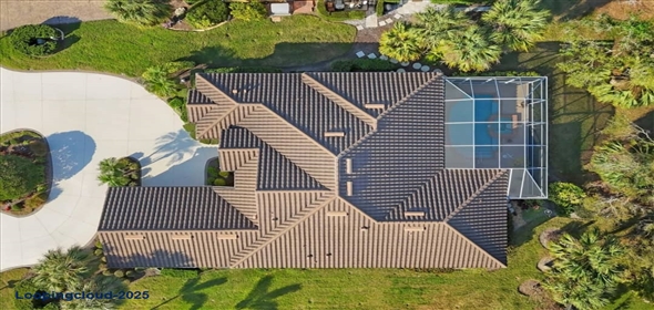 5245 88TH Street E Bradenton Florida, 34211 | Exquisite Custom-Built Home in Prestigious Gated Golf Community