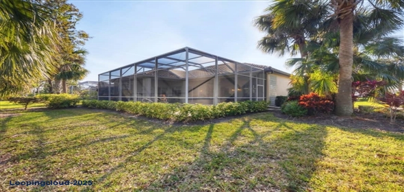 5245 88TH Street E Bradenton Florida, 34211 | Exquisite Custom-Built Home in Prestigious Gated Golf Community