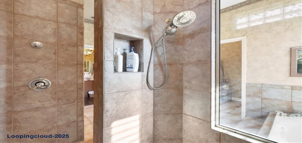 5245 88TH Street E Bradenton Florida, 34211 | Exquisite Custom-Built Home in Prestigious Gated Golf Community