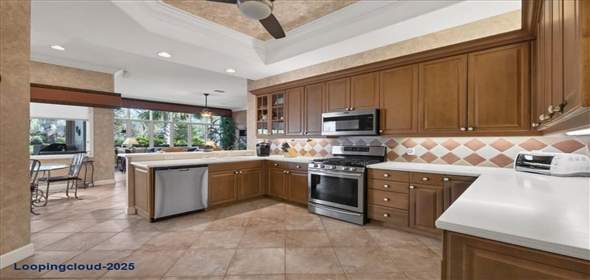 5245 88TH Street E Bradenton Florida, 34211 | Exquisite Custom-Built Home in Prestigious Gated Golf Community