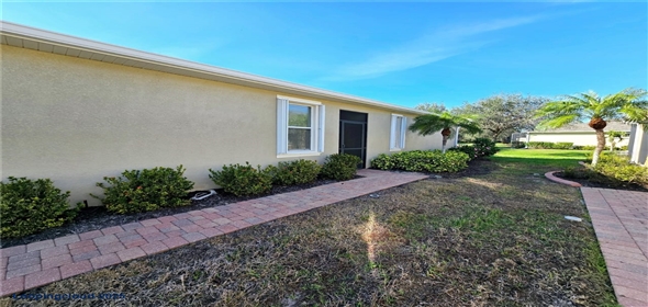 13602 ABERCROMBIE Drive Englewood Florida, 34223 | Beautifully Designed Villa
