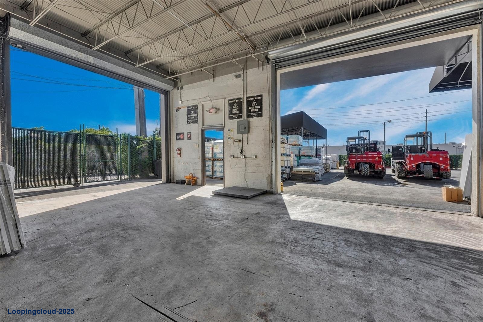 Industrial Property with Office and Multiple Bay Doors