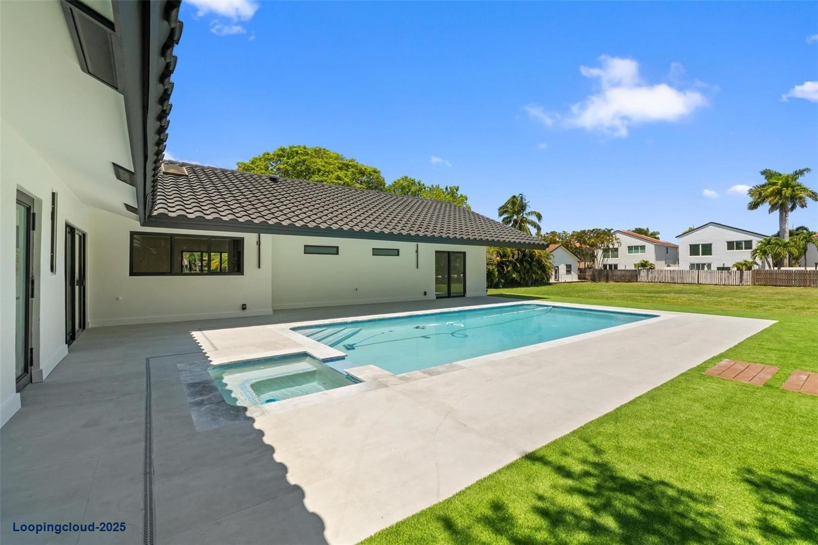 Remodeled 4-Bed Smart Home with Pool in Ivanhoe Estates