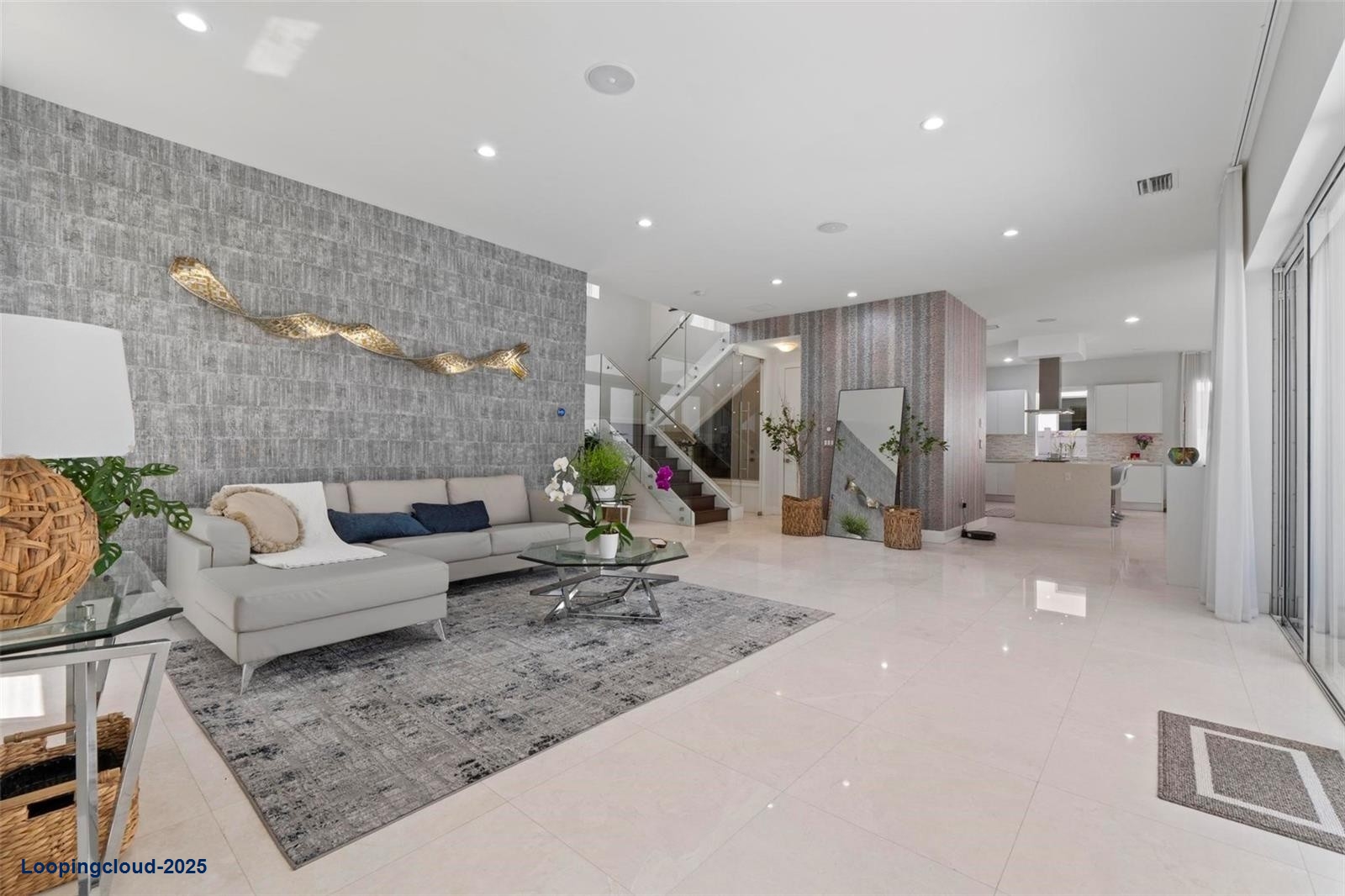 Luxurious Single-Family Home