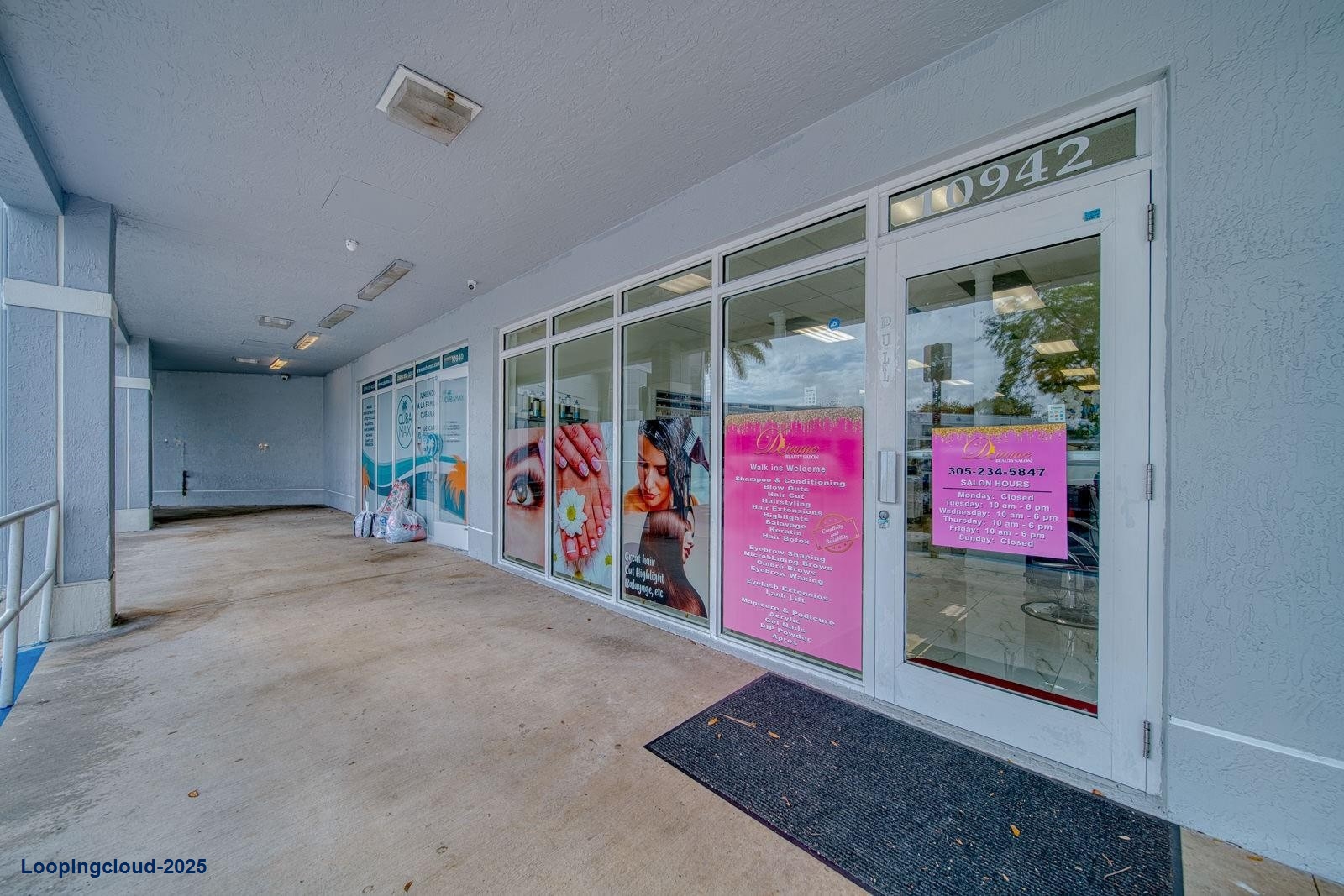 Stylish Beauty Salon