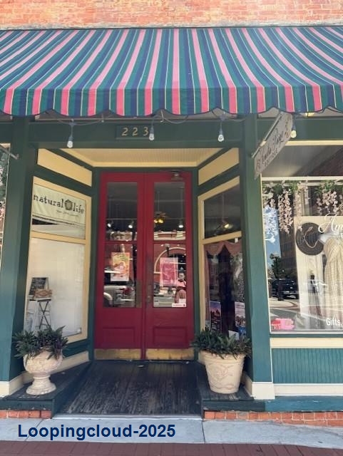 Retail Space for Lease