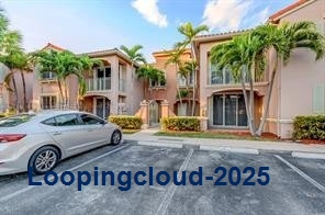 Spacious Ground Floor Condo with Two Master Suites