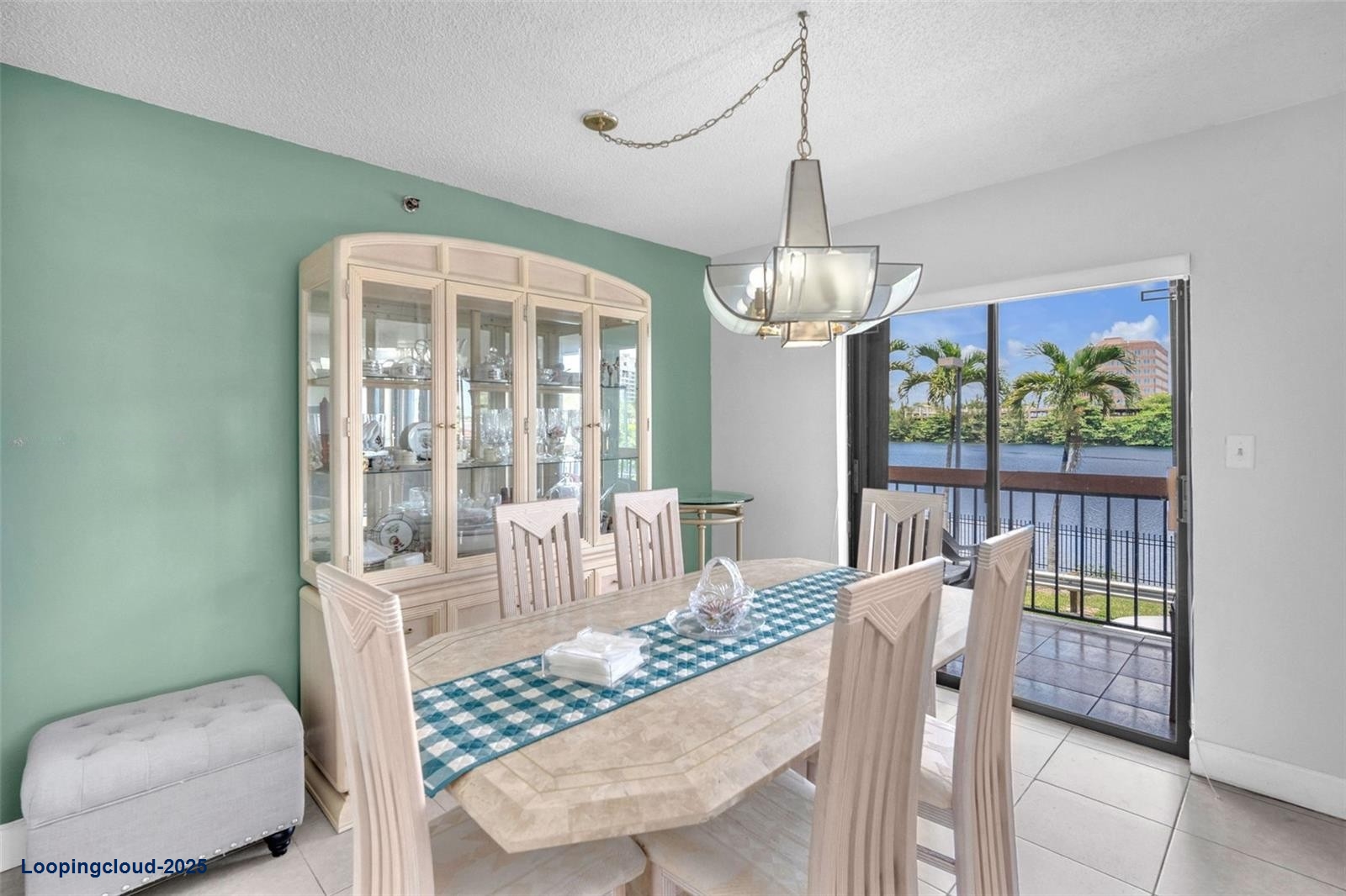 Stunning and Lovely Condo