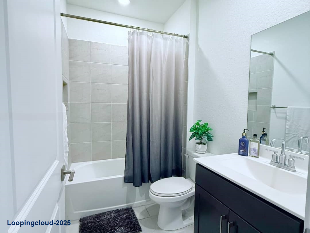 Stylish 4BR Corner Townhome in Seascape