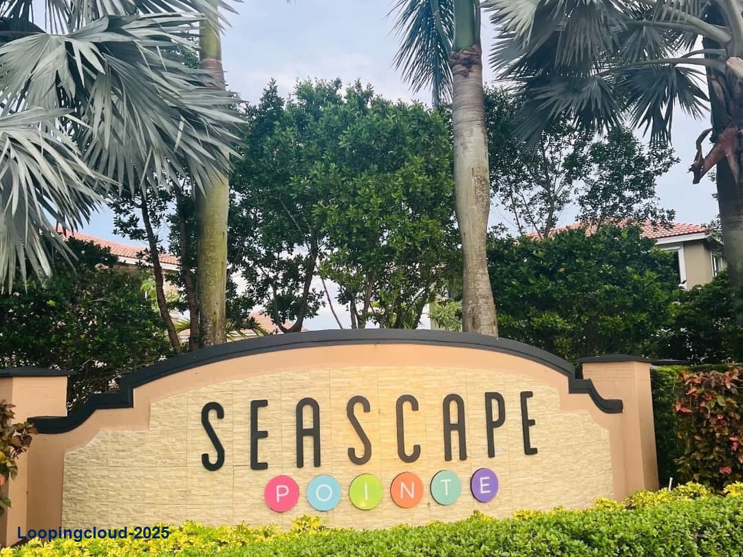 Stylish 4BR Corner Townhome in Seascape