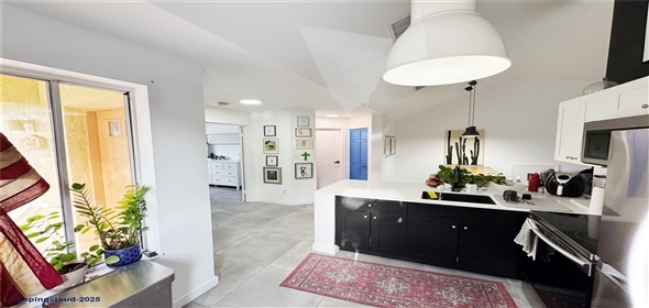 996 Coral Club Dr # 996 Coral Springs Florida, 33071 | Fully Renovated 2/2 Condo in Central Coral Springs