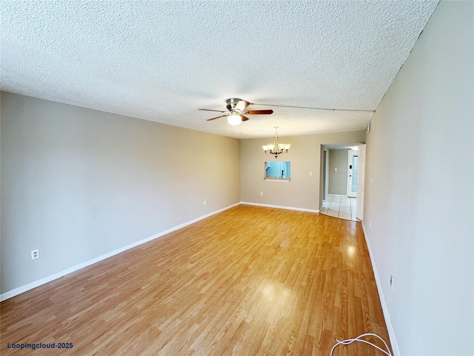 Charming 1BR/1.5BA Condo in Gated Community