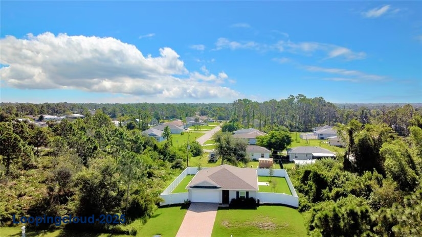 Charming Newer Build in Quiet Community