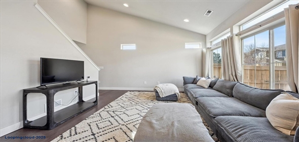 18066 E 104th Way Commerce City Colorado, 80022 | Beautiful Home