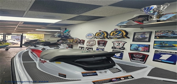 1801 NW 93rd Ave Doral Florida, 33172 | Prime Doral Office & Warehouse with Docks