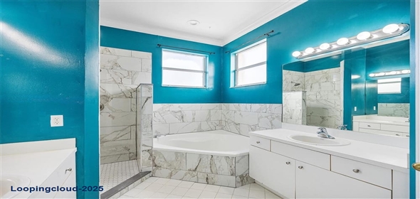 2131 NE 40th Rd, Homestead, FL 33033 Homestead Florida, 33033 | Experience Floridian Bay: Renovated Home on Oversized Waterfront Lot