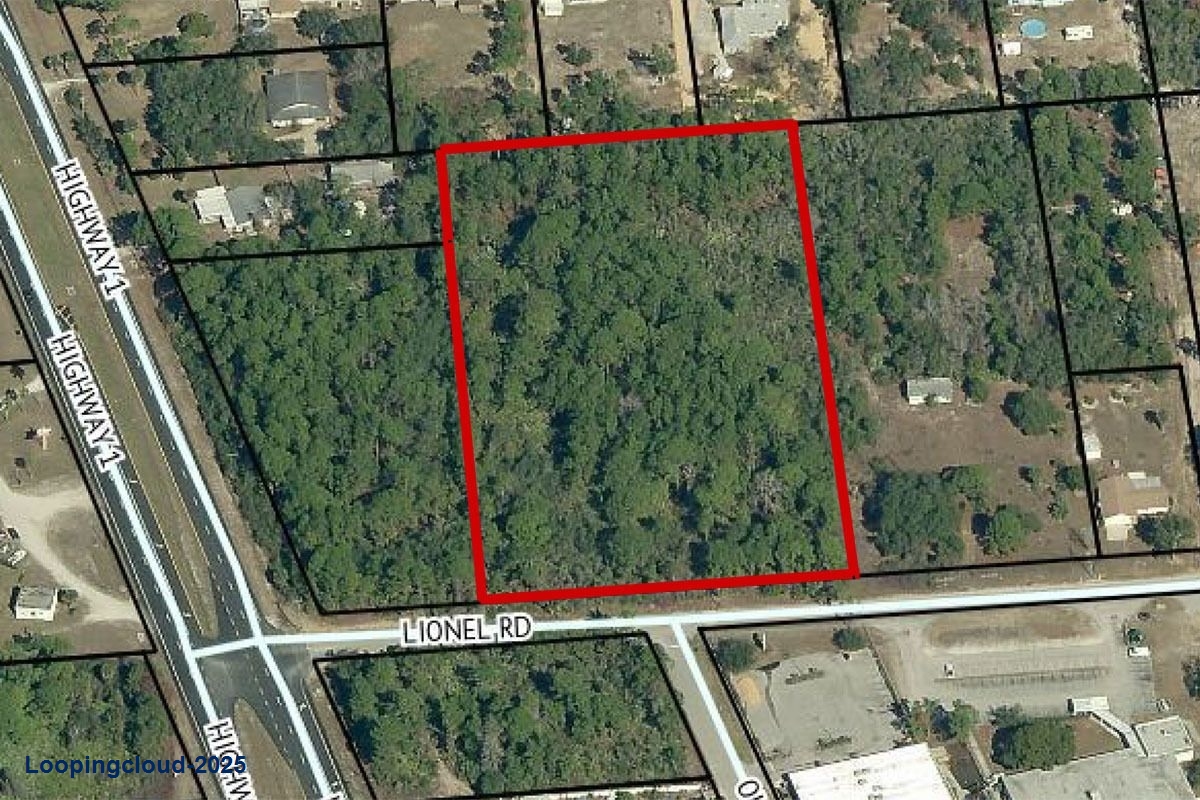 Commercial Property for Sale in Mims Florida 32754