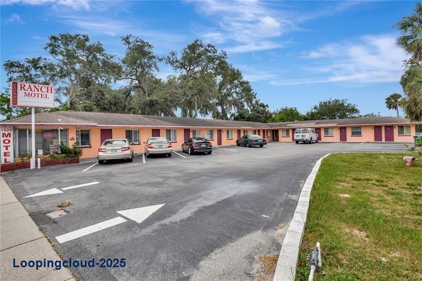 Motel for Sale in Daytona Beach Florida 32117