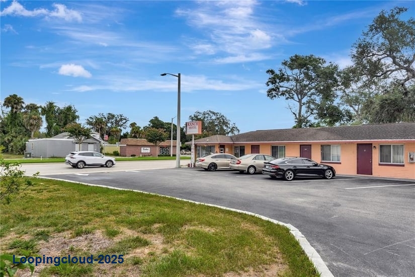 Motel for Sale in Daytona Beach Florida 32117
