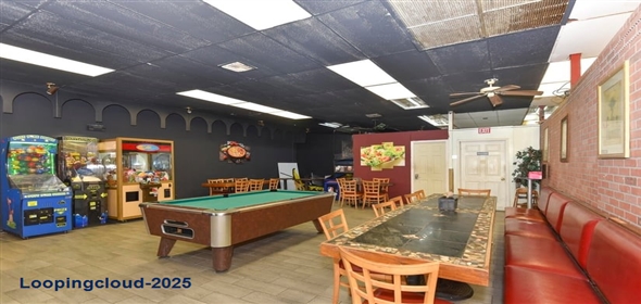 515 N Atlantic Avenue Daytona Beach Florida, 32118 | Pizzería for Sale in Daytona