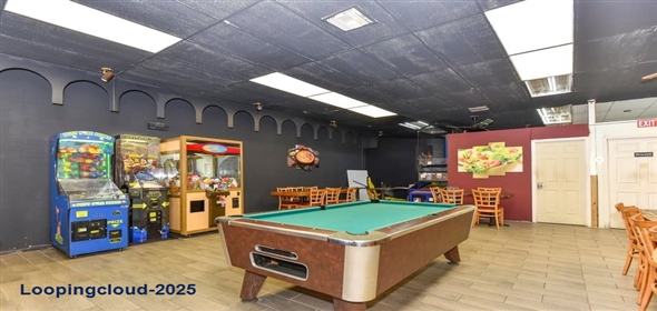 515 N Atlantic Avenue Daytona Beach Florida, 32118 | Pizzería for Sale in Daytona