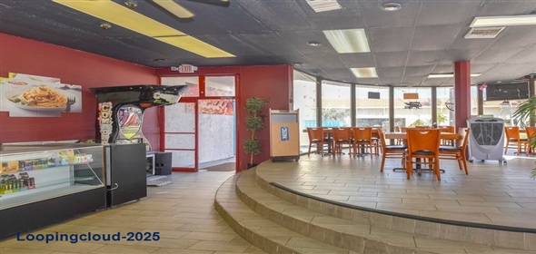 515 N Atlantic Avenue Daytona Beach Florida, 32118 | Pizzería for Sale in Daytona