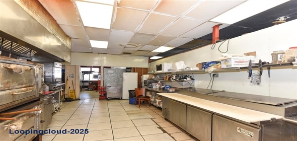 515 N Atlantic Avenue Daytona Beach Florida, 32118 | Pizzería for Sale in Daytona