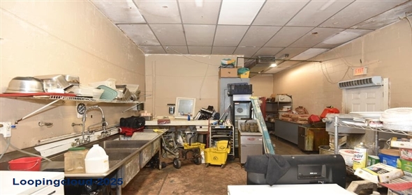 515 N Atlantic Avenue Daytona Beach Florida, 32118 | Pizzería for Sale in Daytona