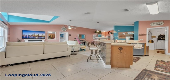 316 Dahoon Holly Drive Daytona Beach Florida, 32117 | Exceptional Lakefront Property