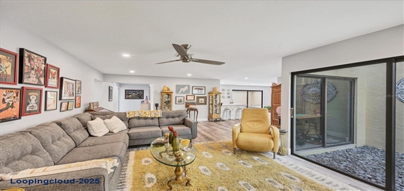 3955 GLEN OAKS MANOR DRIVE Sarasota Florida, 34232 | Beautiful Residential Property