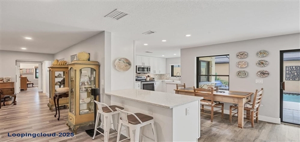 3955 GLEN OAKS MANOR DRIVE Sarasota Florida, 34232 | Beautiful Residential Property