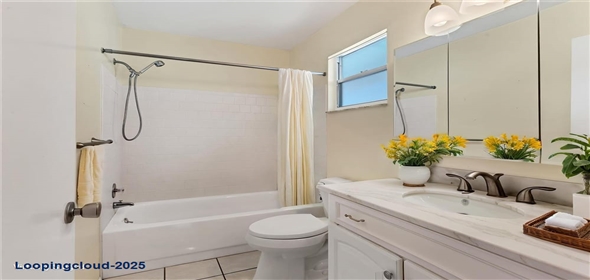 3816 BLUE STONE WAY #97 Sarasota Florida, 34232 | Exclusive Home for Sale