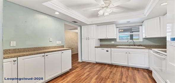 3816 BLUE STONE WAY #97 Sarasota Florida, 34232 | Exclusive Home for Sale