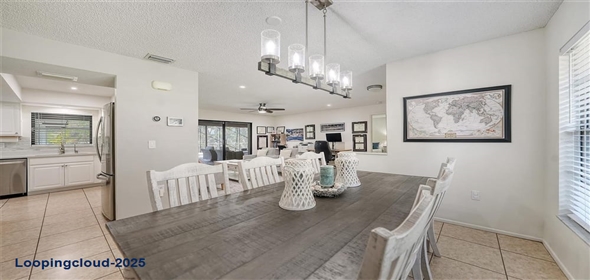 2008 COUNTRY MEADOWS LANE Sarasota Florida, 34235 | Beautiful Home