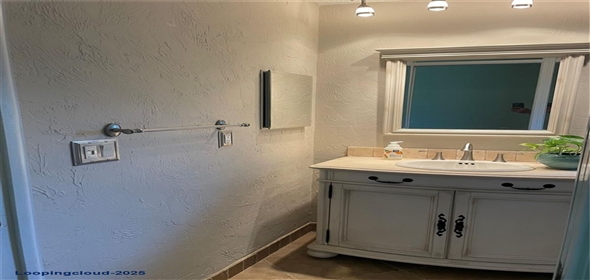 48 DADE AVENUE Sarasota Florida, 34232 | Updated Concrete Block Ranch Style Home